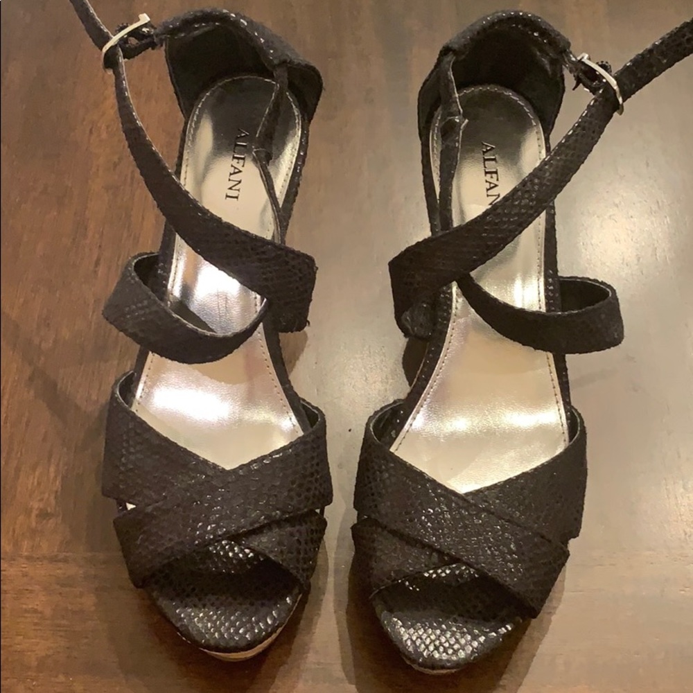 Alfani black wedges